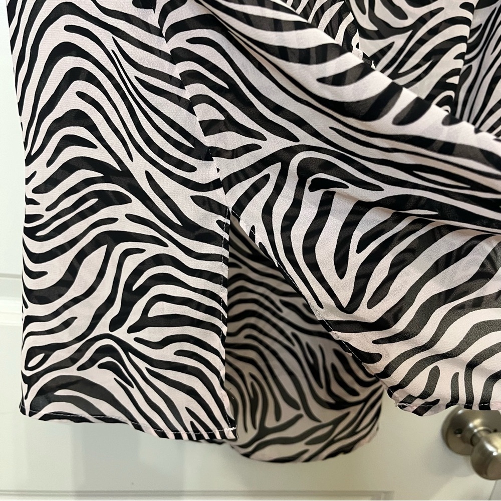 Victoria Secret Zebra Print Sheer Ruffle Deep V Button Robe Swim Cover- Medium - Picture 2 of 11